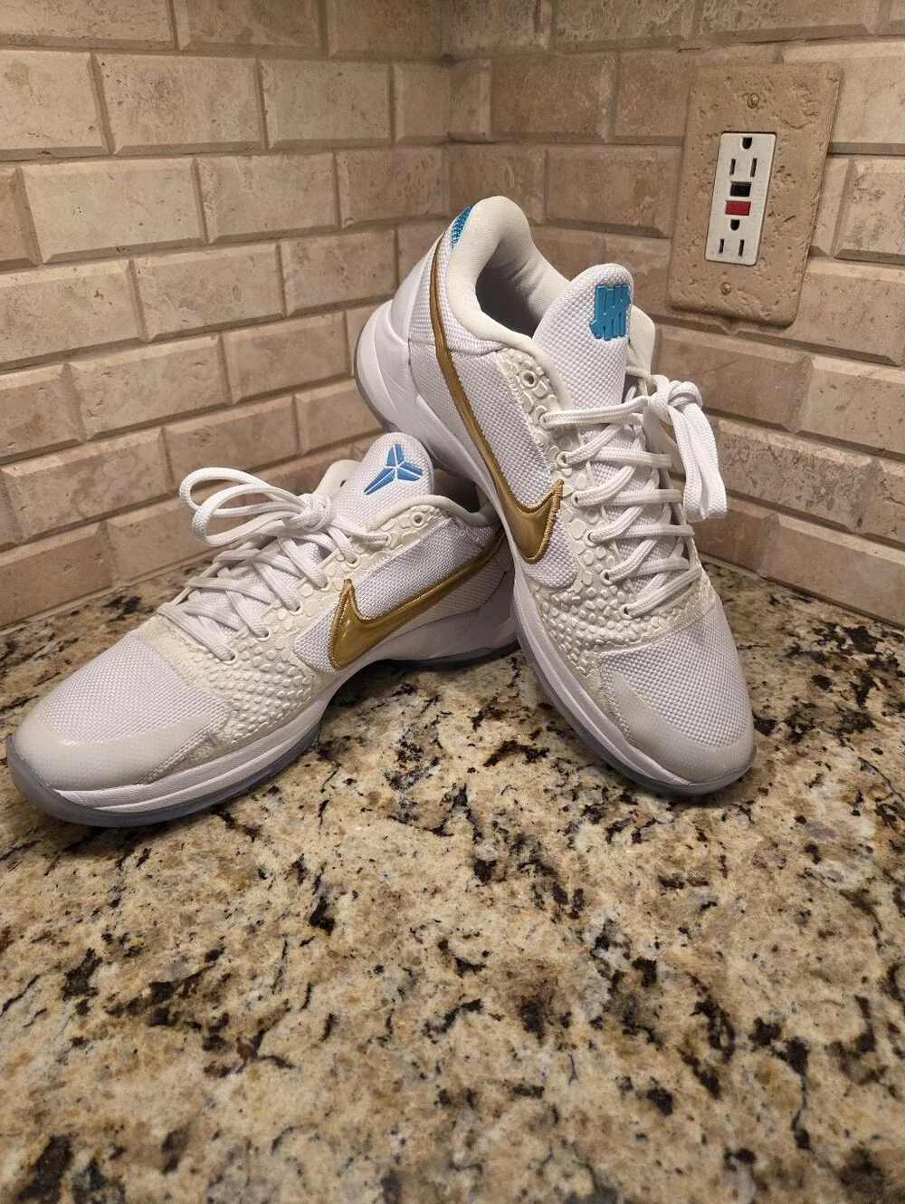 Nike Kobe 5 Protro x Undefeated What If Pack Size 10 Two Pair Set
